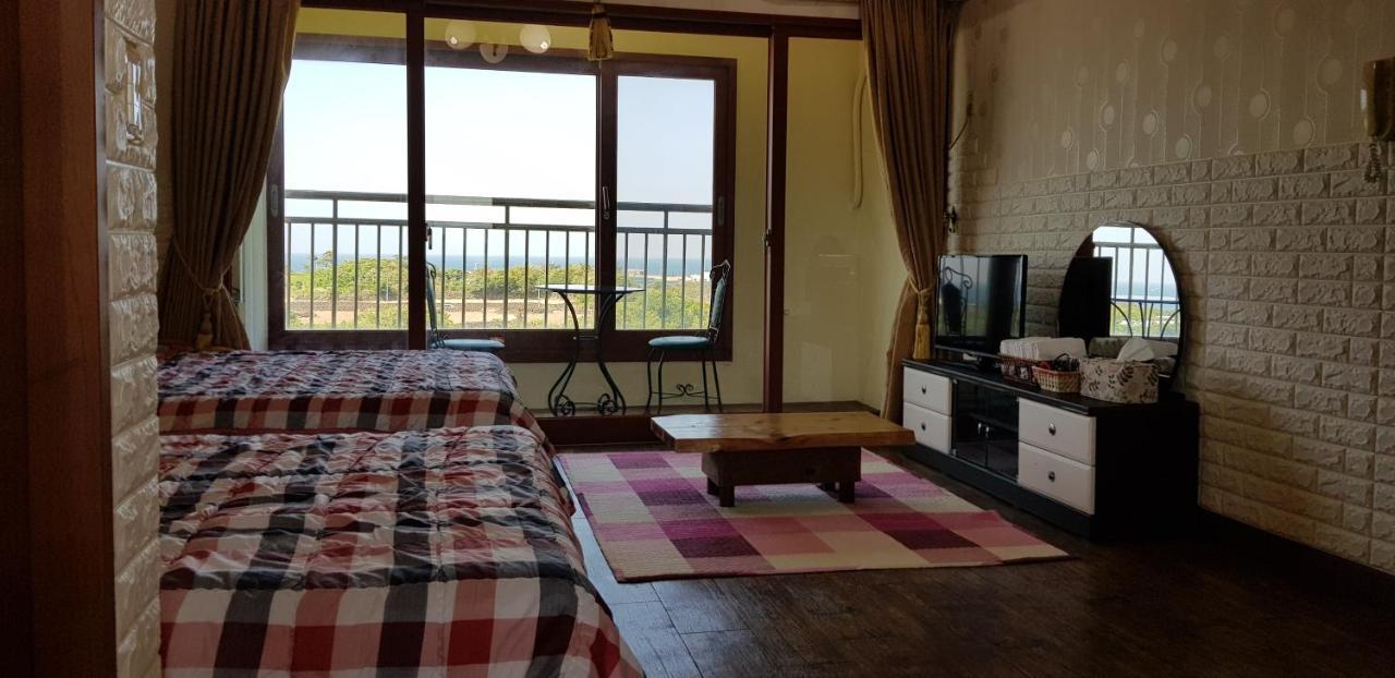 Jun House Vandrerhjem Jeju Eksteriør bilde
