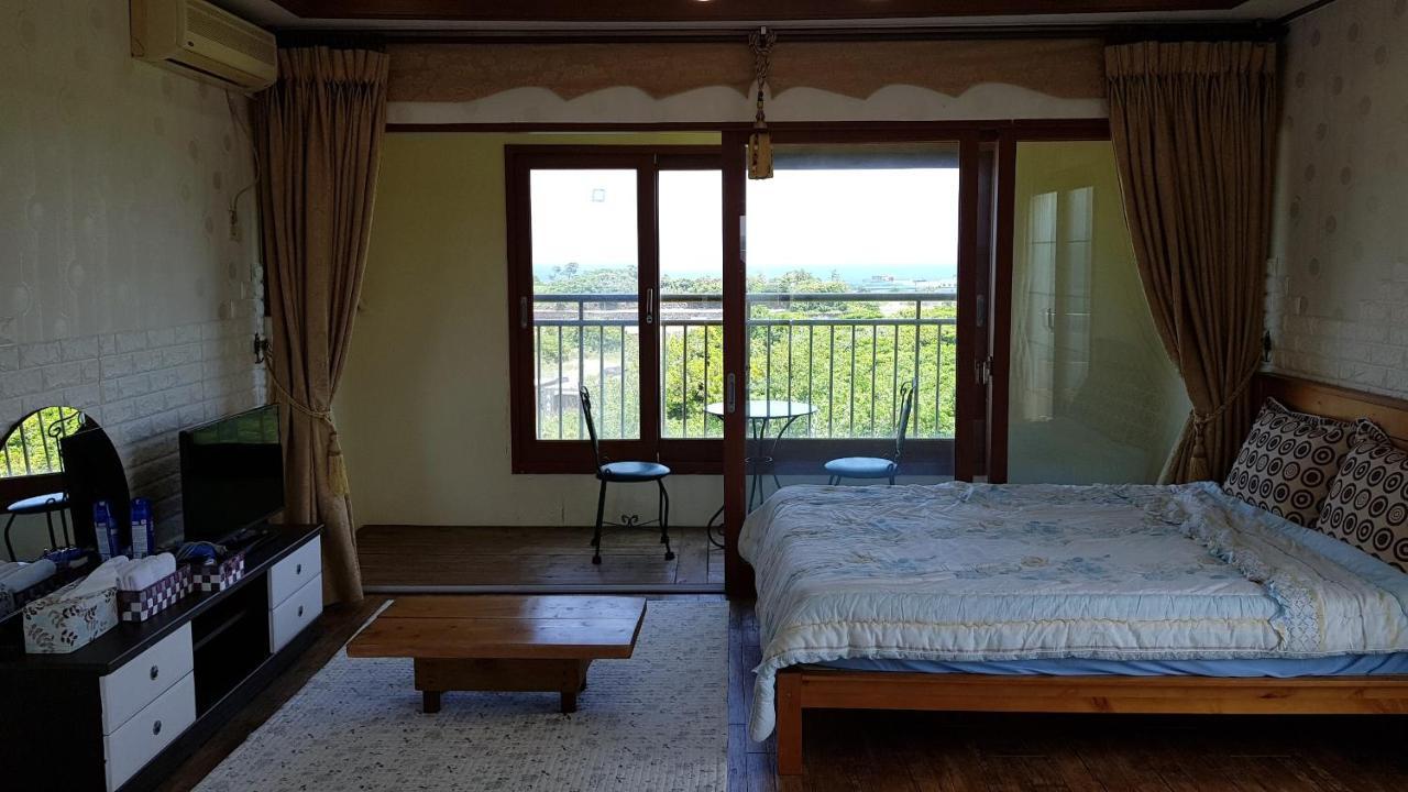 Jun House Vandrerhjem Jeju Eksteriør bilde